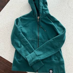 American Giant Classic hooded sweatshirt. Like new, size small